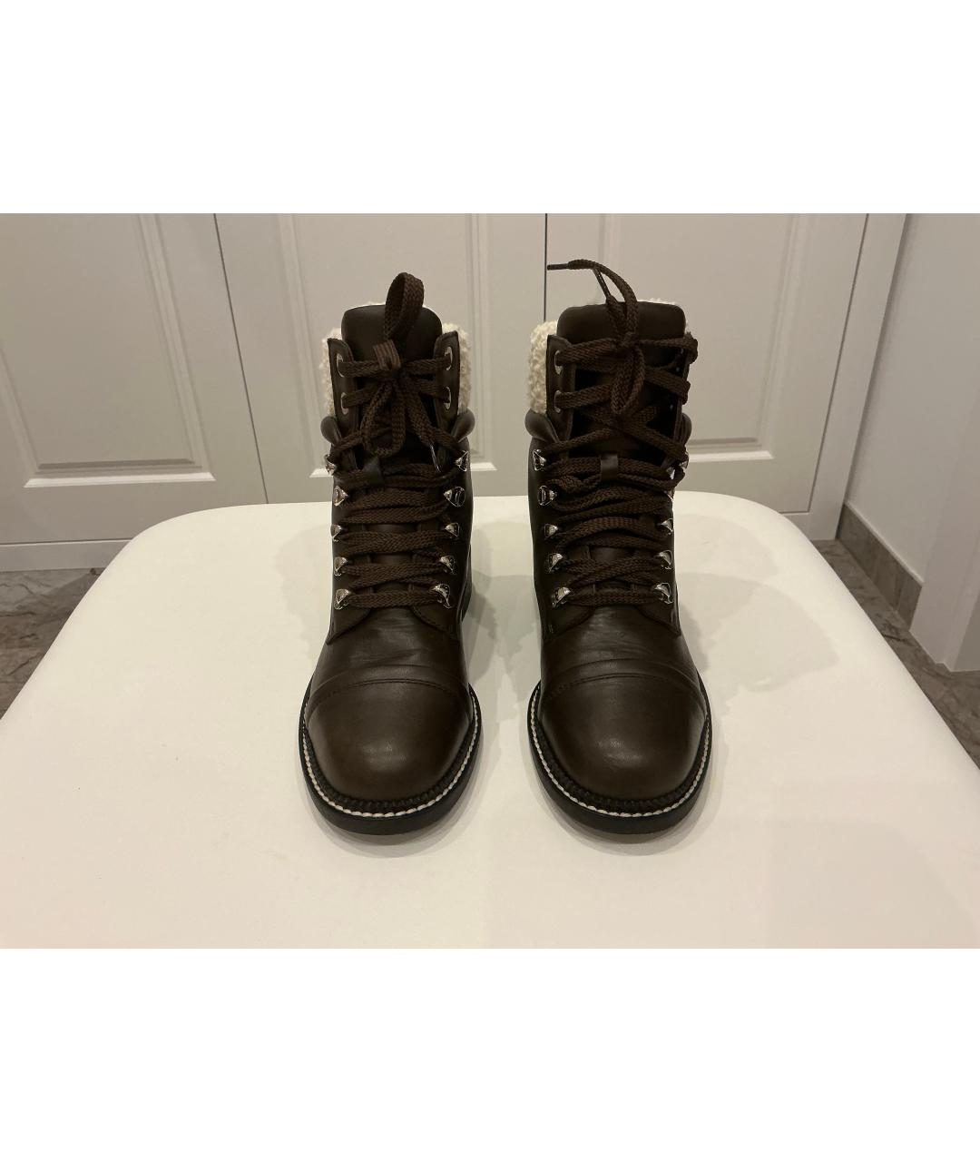 CHANEL Коричневые кожаные ботинки, фото 2