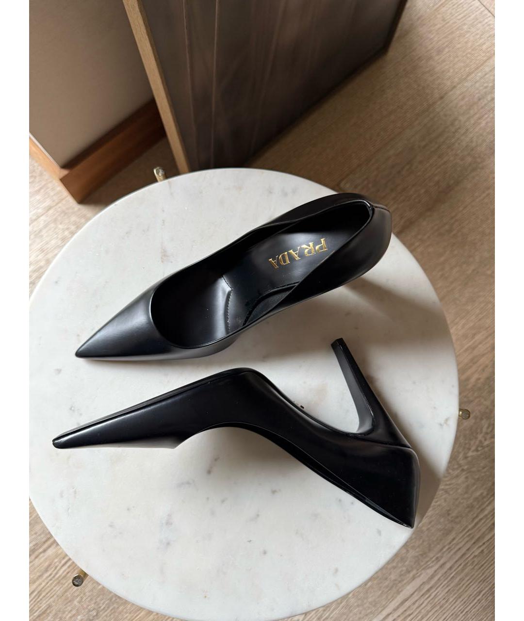PRADA Черные кожаные туфли, фото 5
