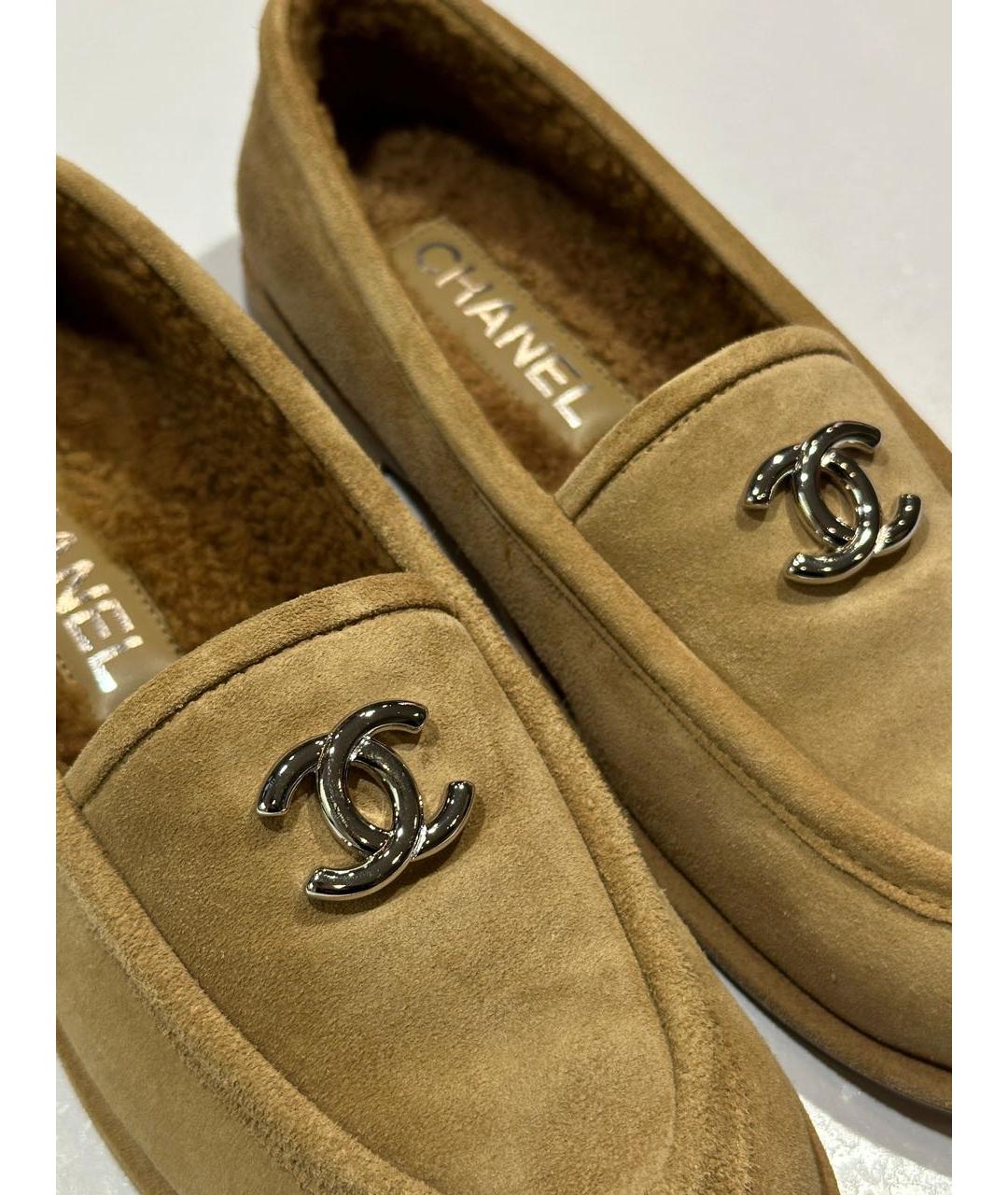 CHANEL Бежевые замшевые лоферы, фото 2