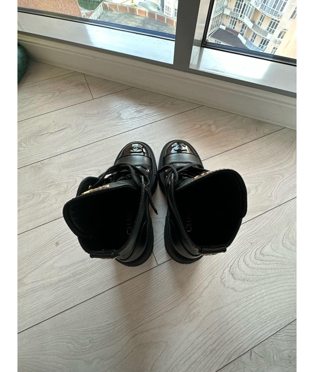 CHANEL Черные кожаные ботинки, фото 3