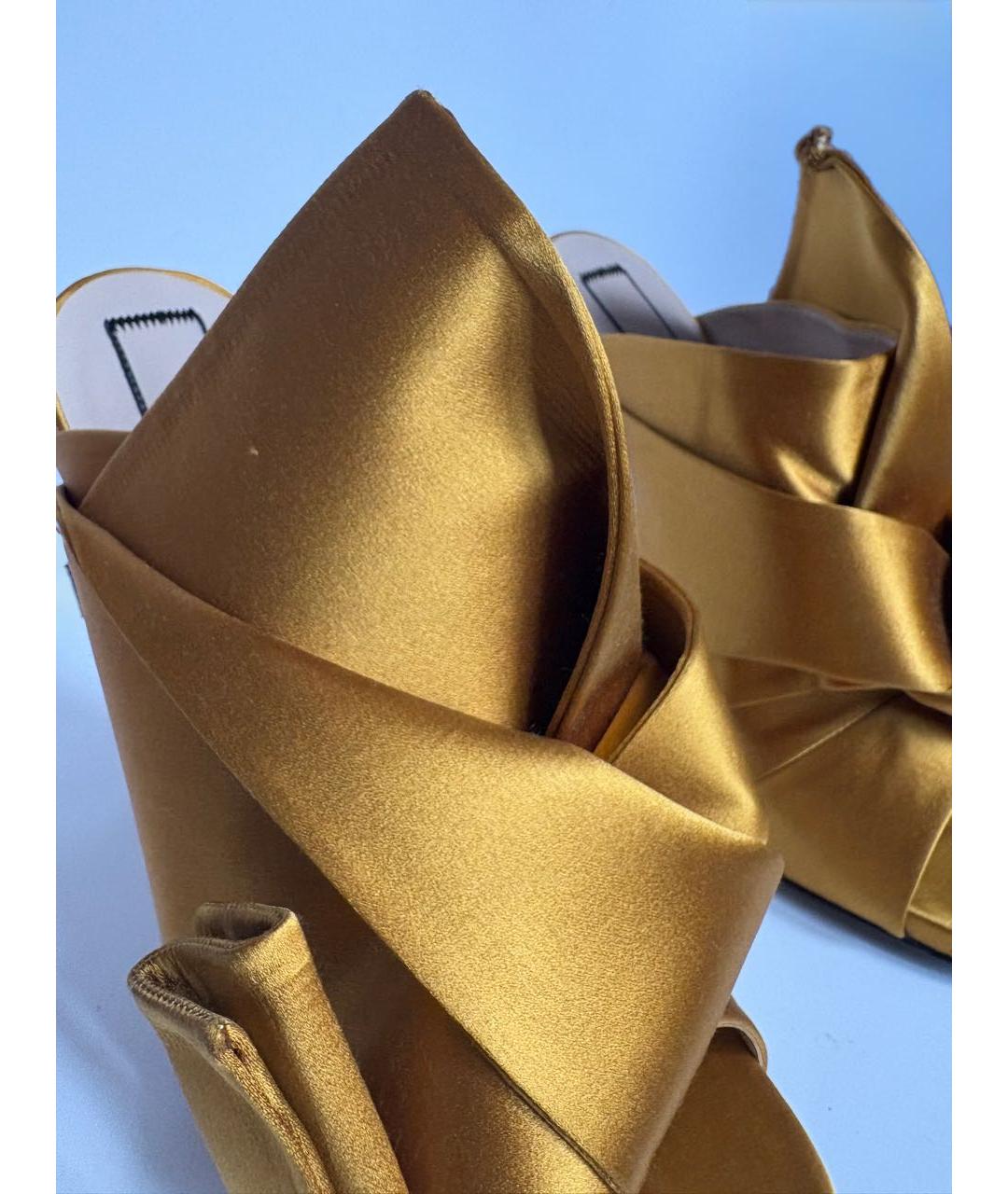 NO. 21 Горчичные текстильные босоножки, фото 5