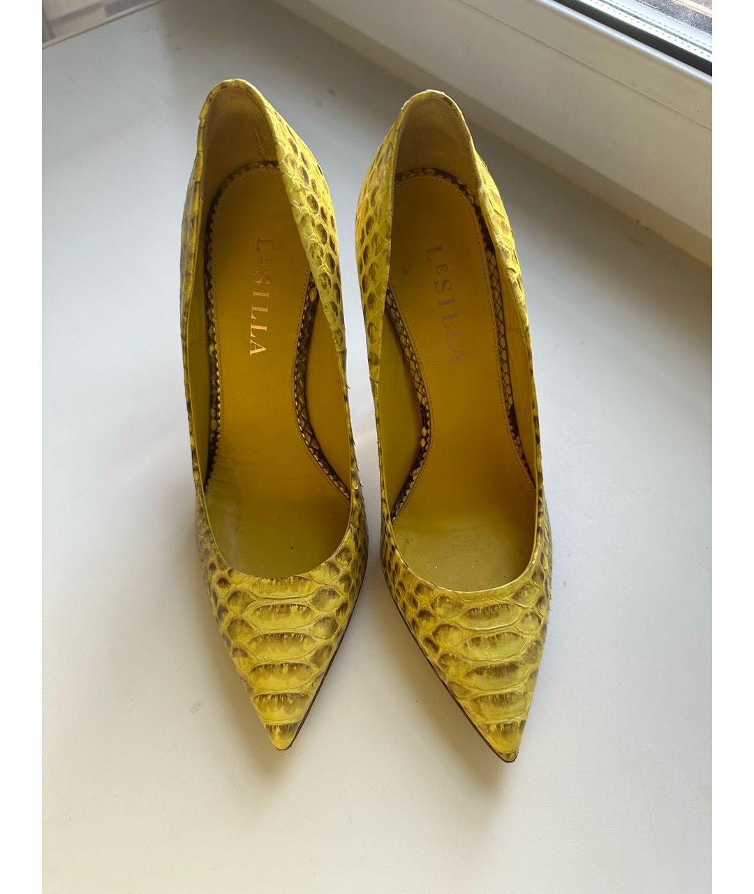 LE SILLA Желтые туфли из экзотической кожи, фото 2