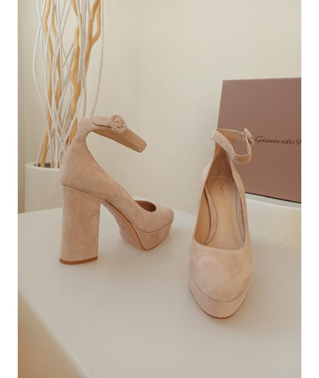 GIANVITO ROSSI Бежевые замшевые туфли, фото 5