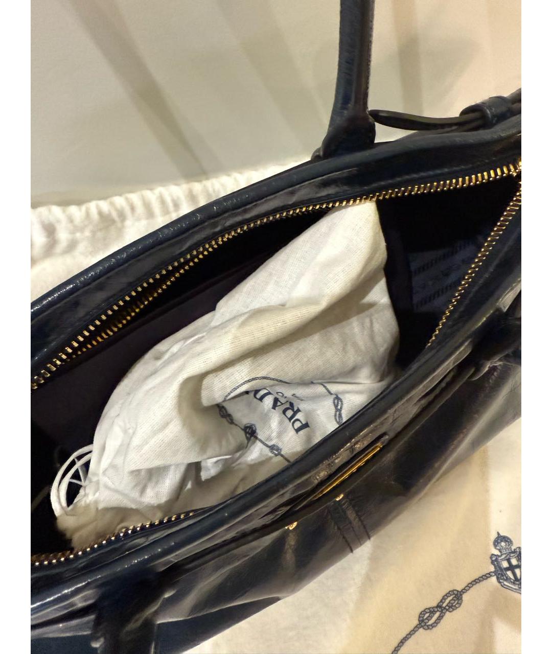 PRADA Синяя кожаная сумка с короткими ручками, фото 4