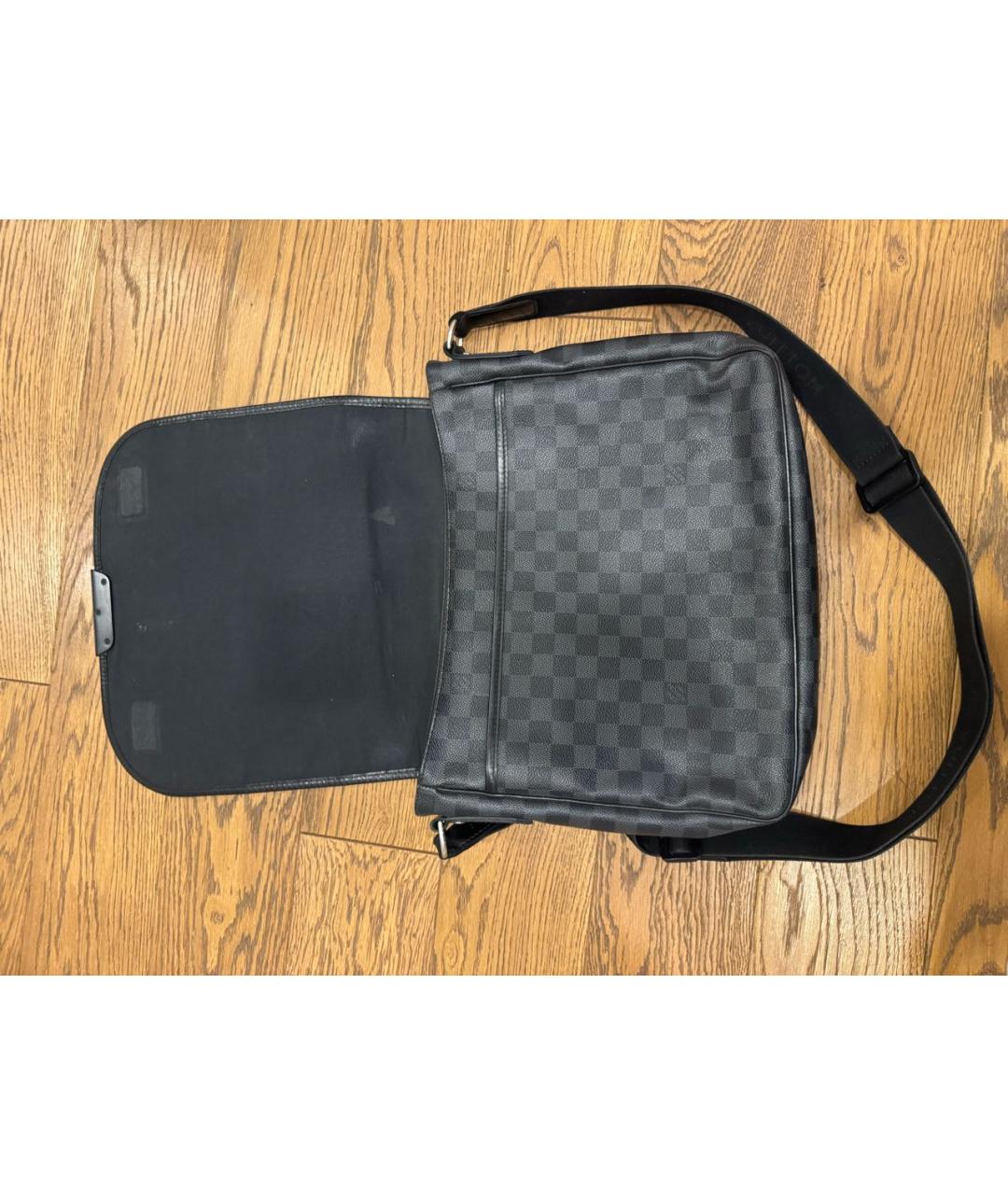 LOUIS VUITTON Черная сумка на плечо, фото 2