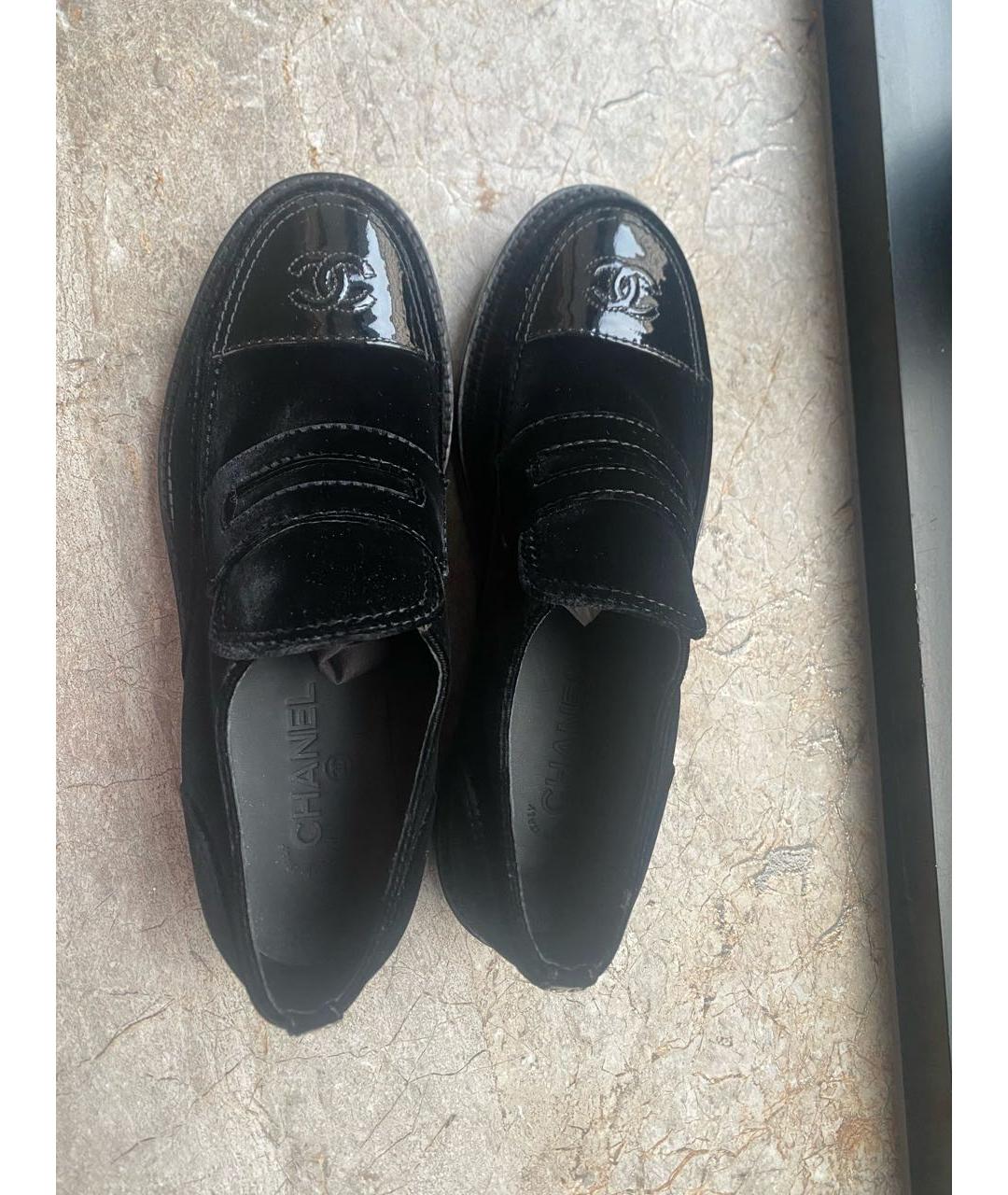 CHANEL Черные бархатные лоферы, фото 3
