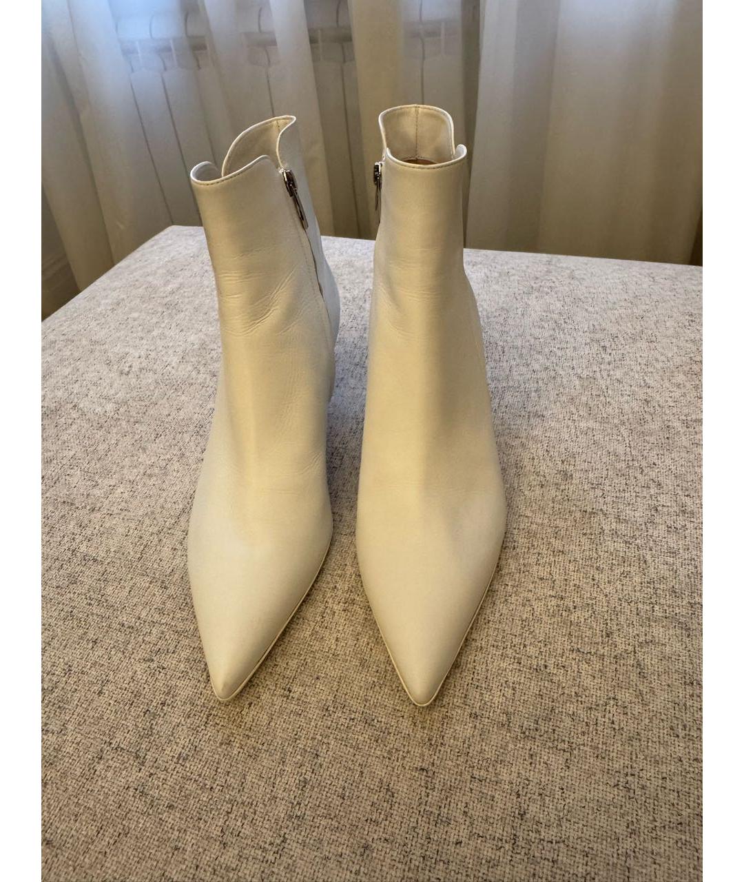 GIANVITO ROSSI Белые кожаные ботильоны, фото 2