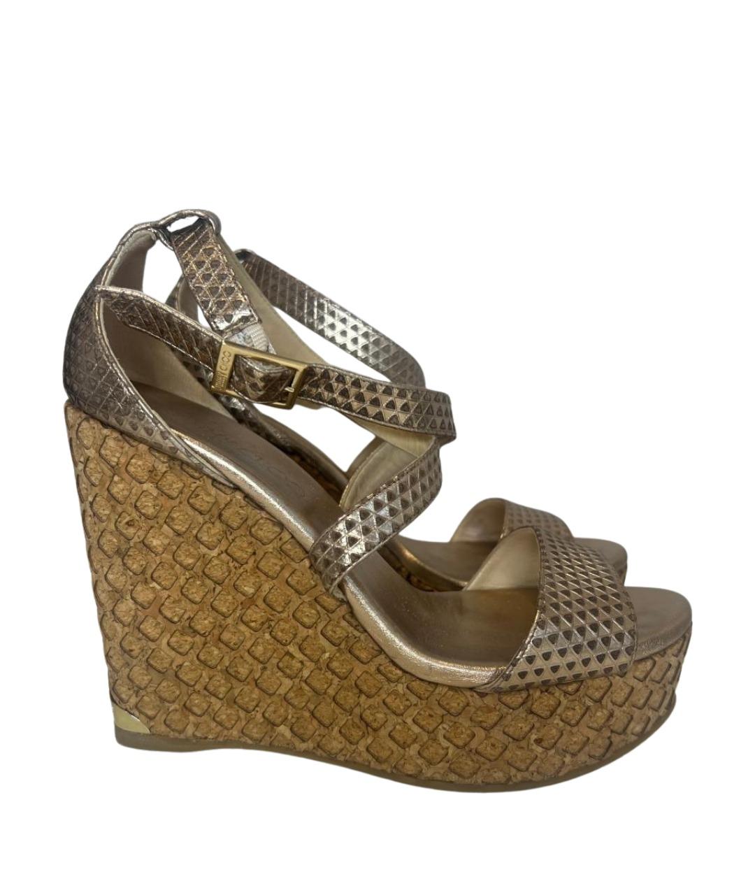 JIMMY CHOO Золотые босоножки из искусственной кожи, фото 1