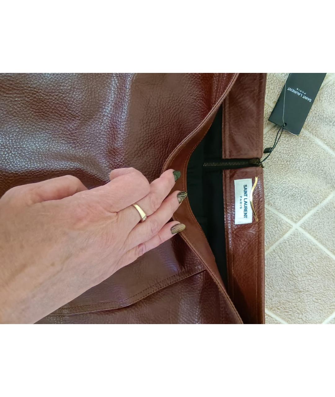 SAINT LAURENT Коричневая кожаная юбка мини, фото 2