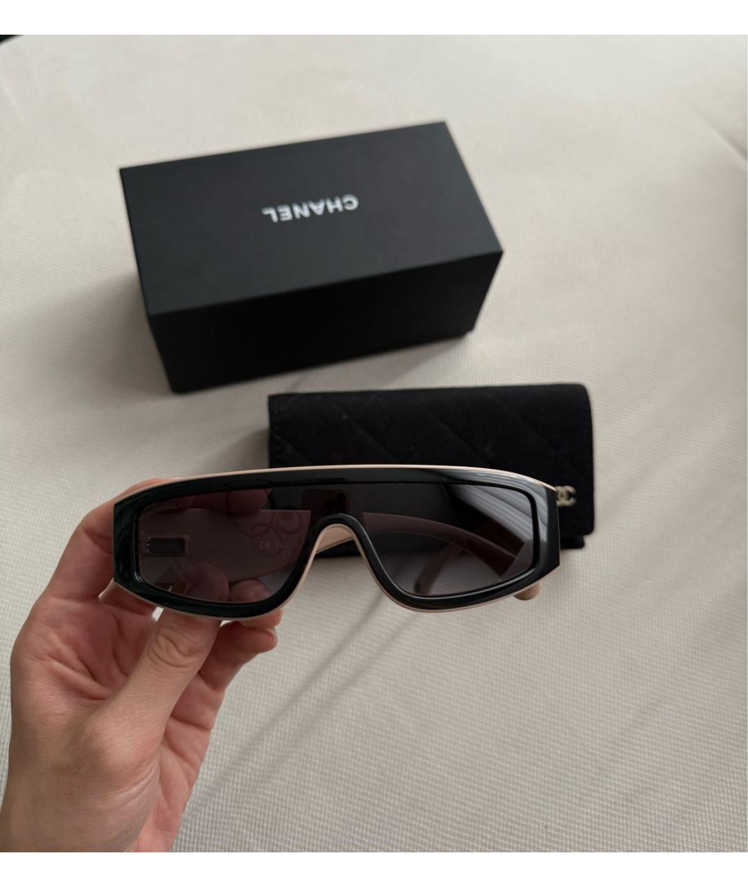CHANEL Черные пластиковые солнцезащитные очки, фото 4