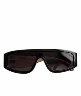 CHANEL Солнцезащитные очки