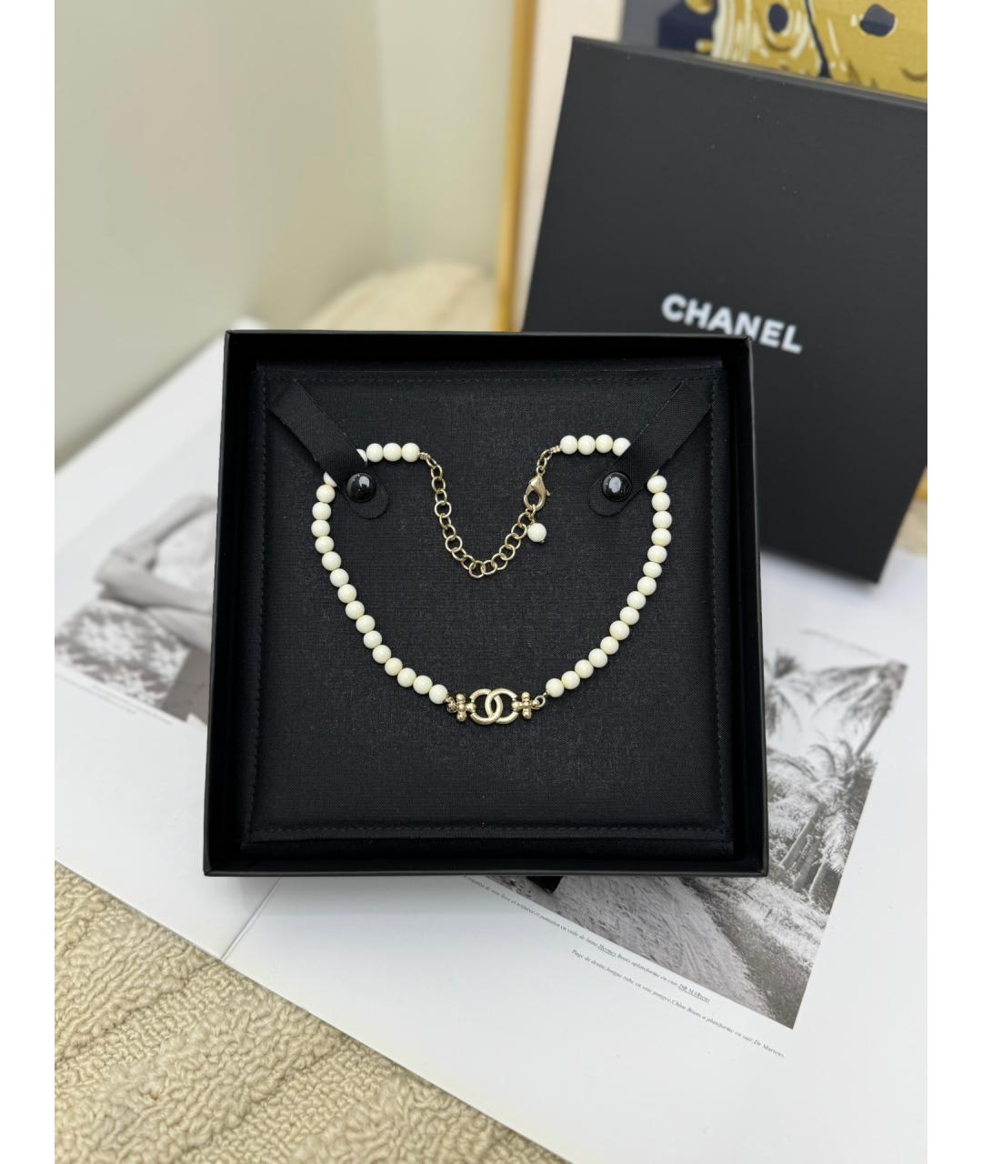 CHANEL Белое колье, фото 2