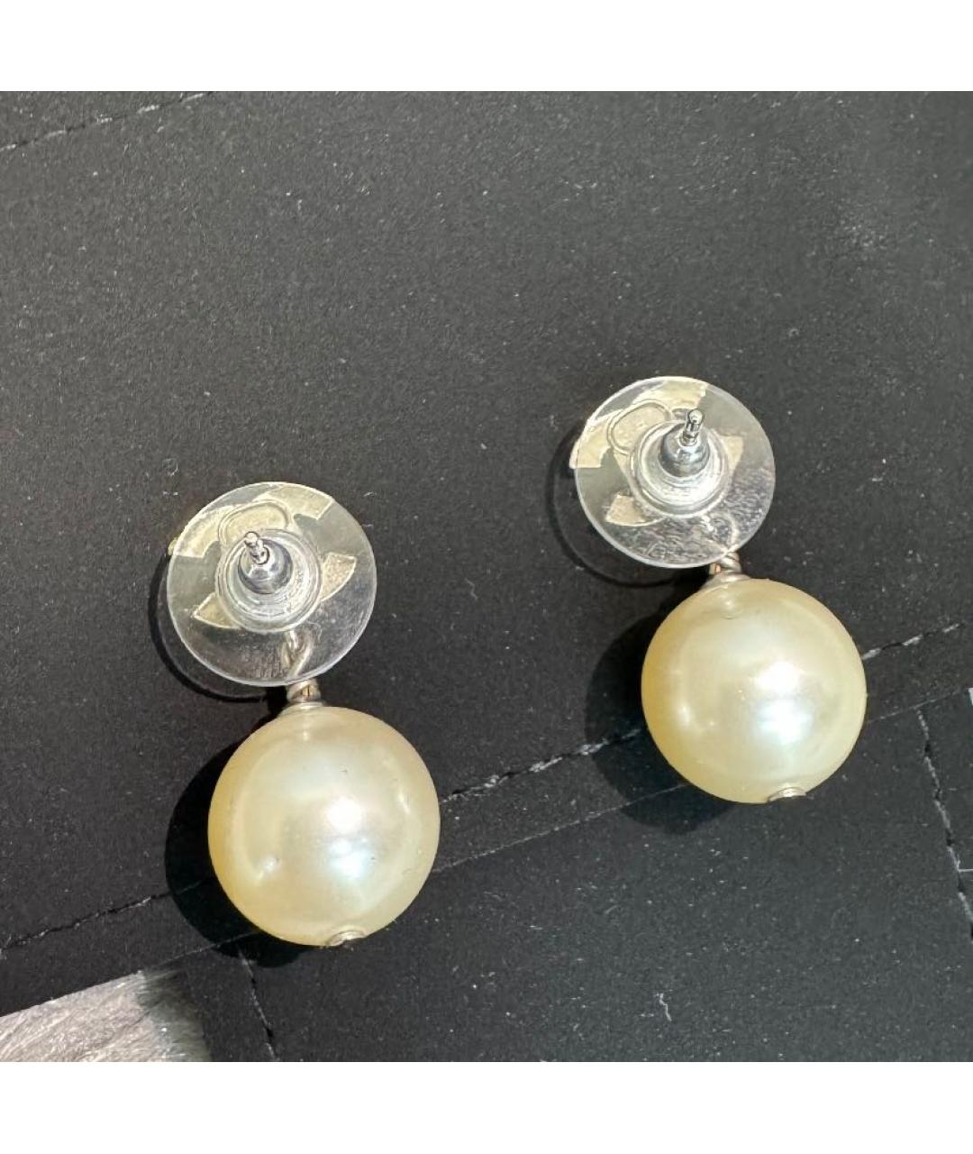CHANEL Белые жемчужные серьги, фото 3