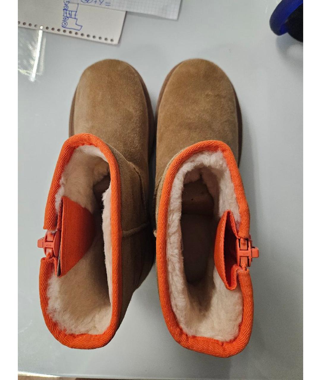 UGG AUSTRALIA Коричневые замшевые сапоги, фото 3