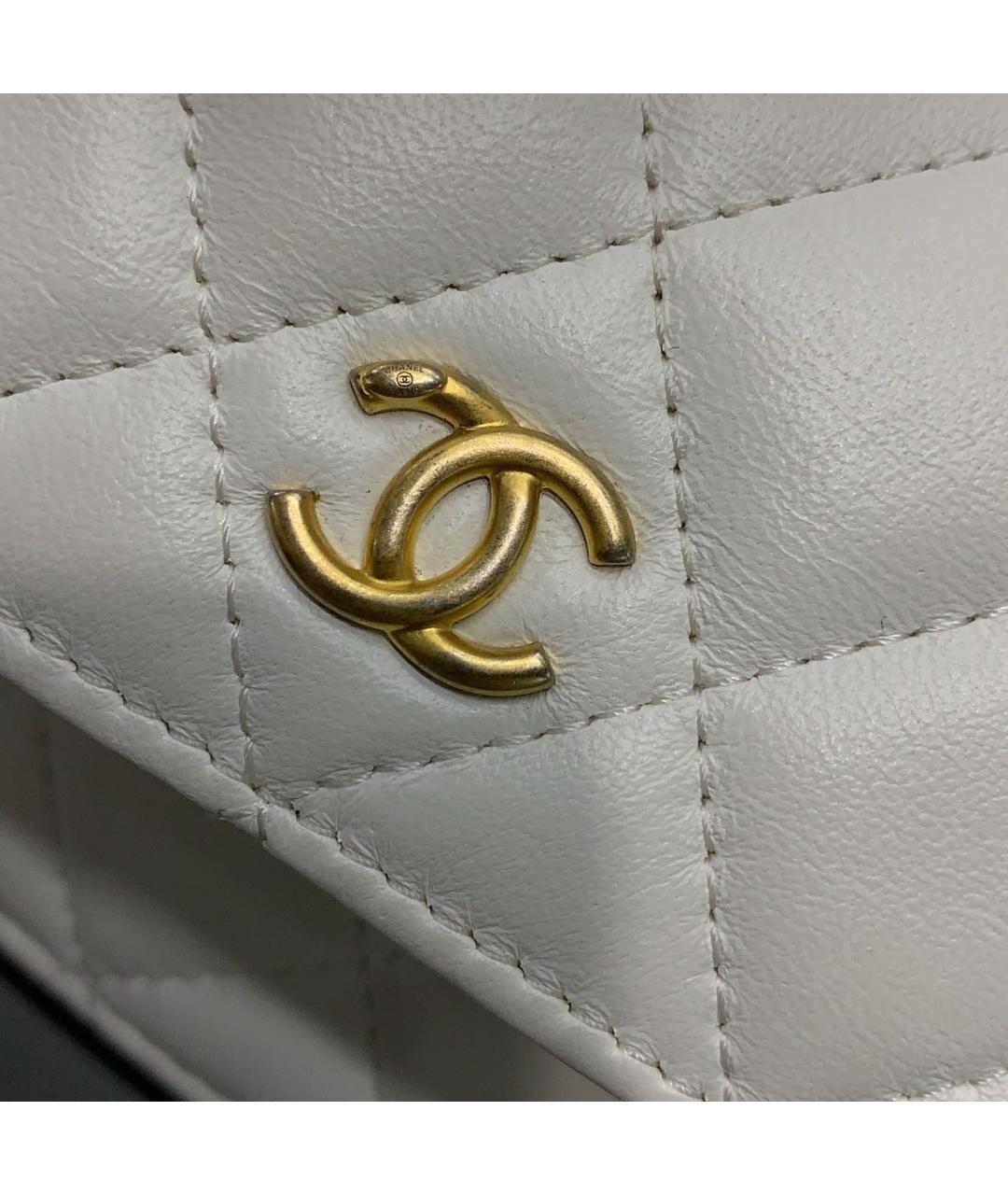 CHANEL Белая кожаная сумка через плечо, фото 7