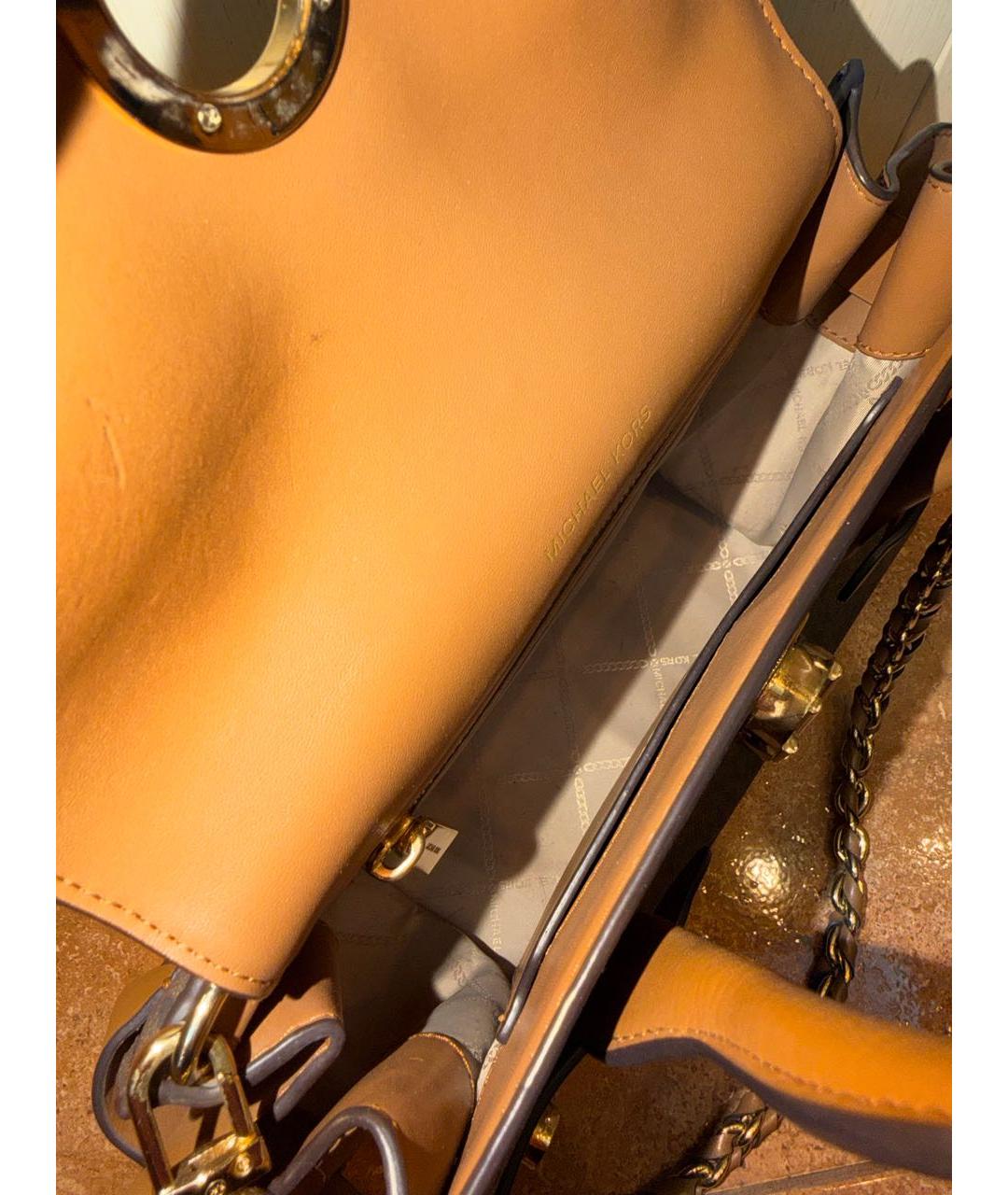 MICHAEL KORS Коричневая кожаная сумка с короткими ручками, фото 4