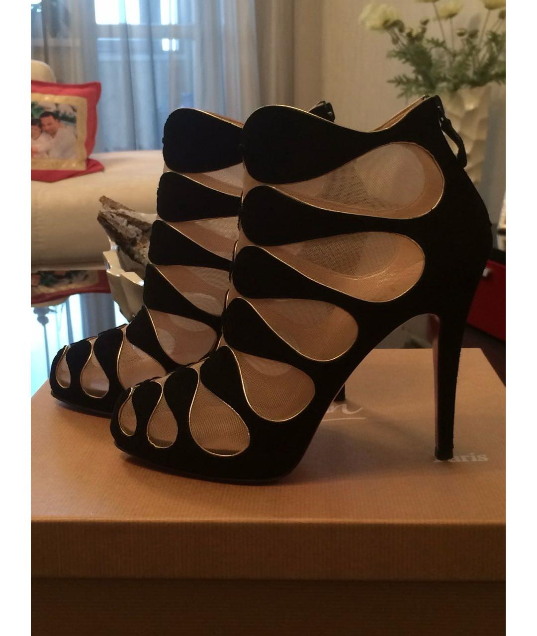 CHRISTIAN LOUBOUTIN Черные замшевые ботильоны, фото 5