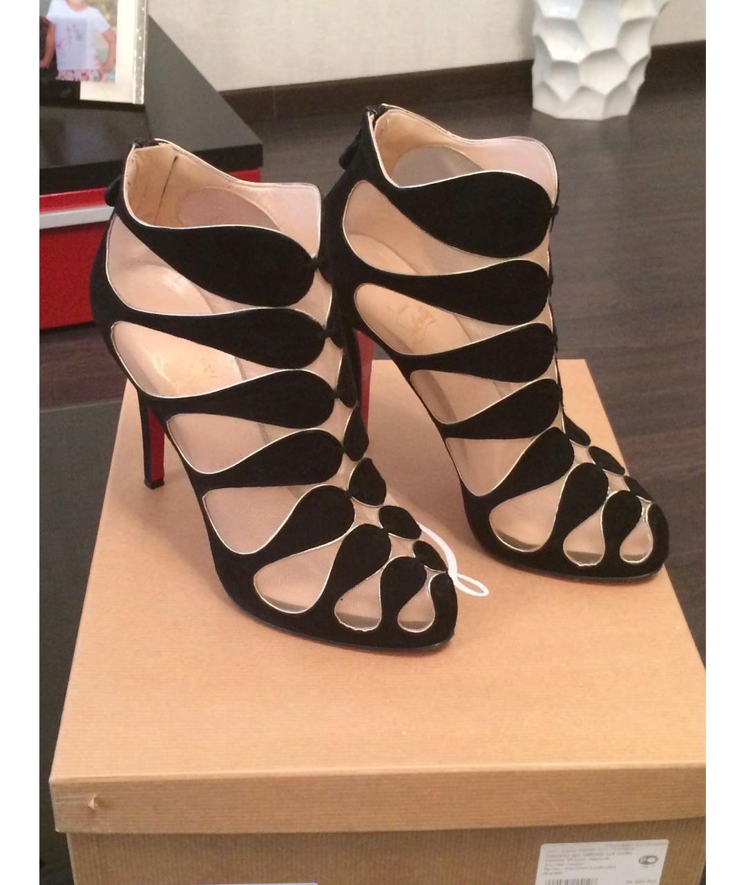 CHRISTIAN LOUBOUTIN Черные замшевые ботильоны, фото 3