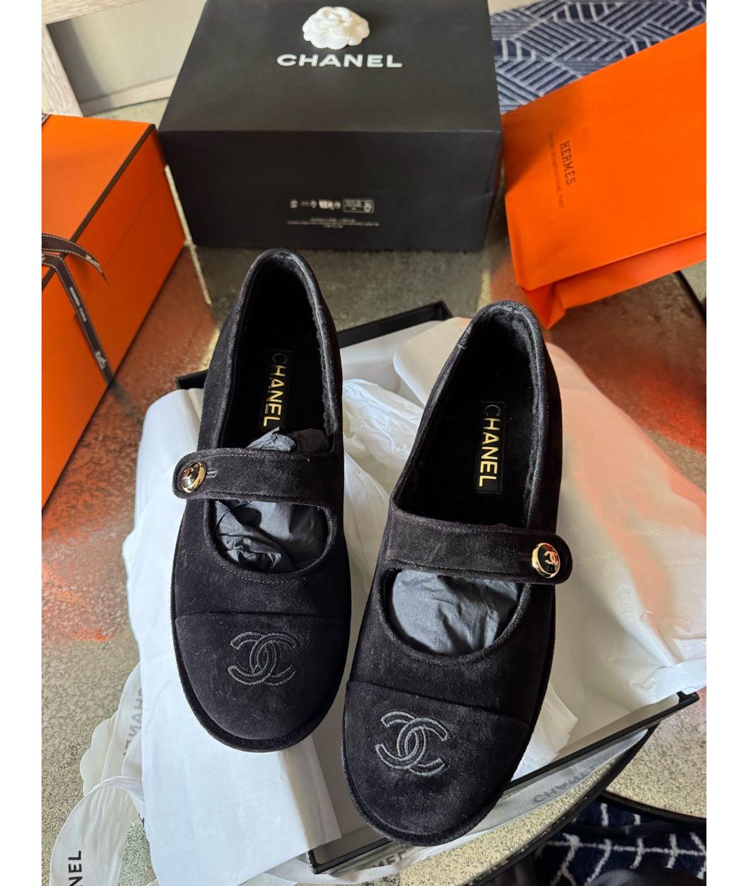 CHANEL Черные замшевые балетки, фото 2