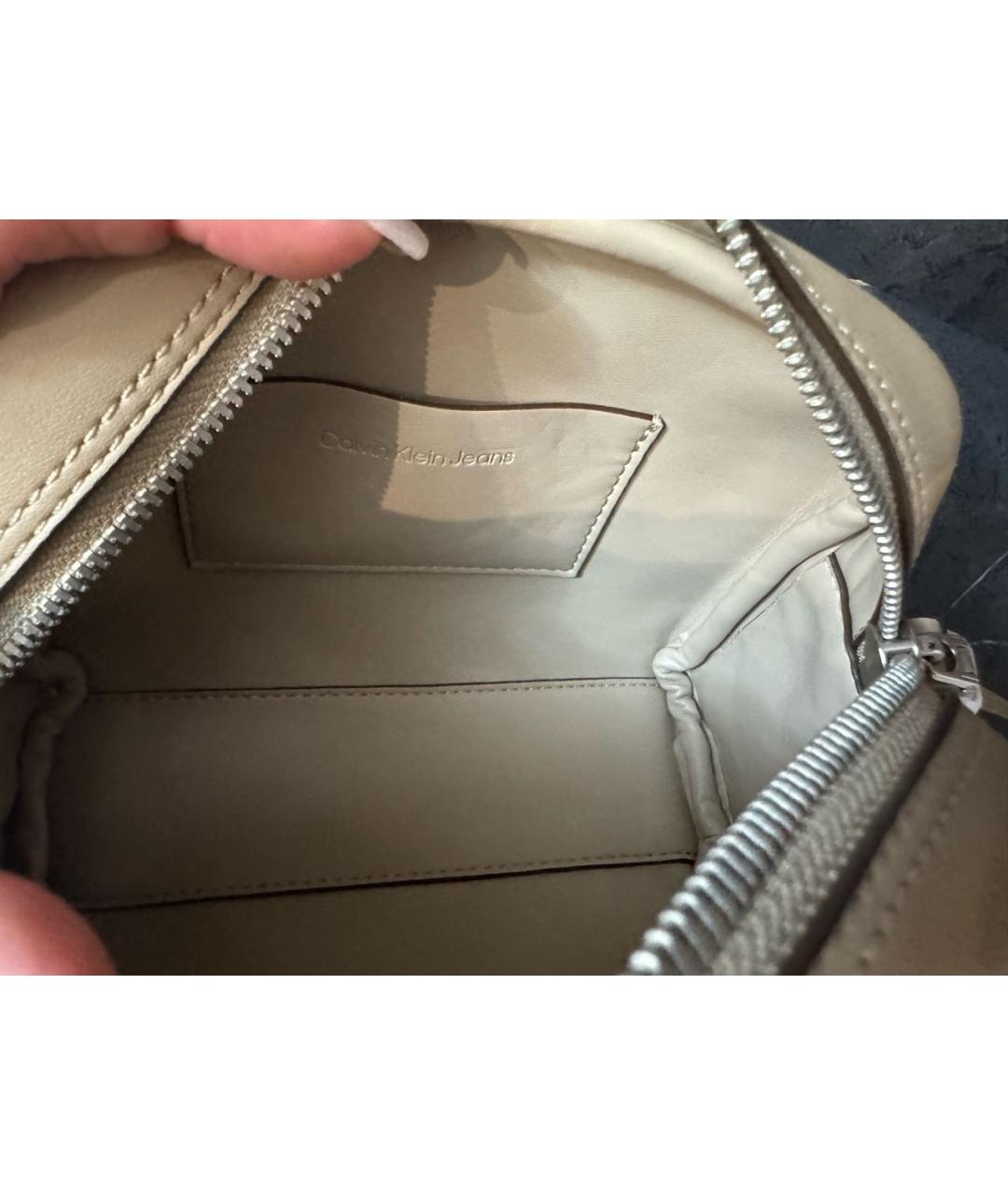 CALVIN KLEIN Бежевая сумка через плечо из искусственной кожи, фото 4