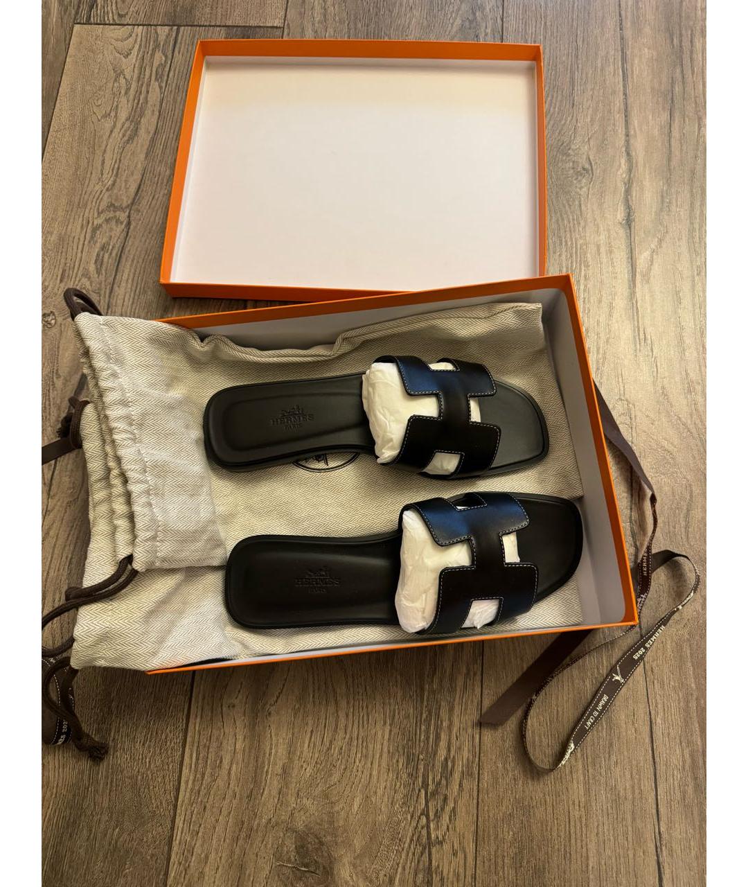 HERMES Черные кожаные шлепанцы, фото 2
