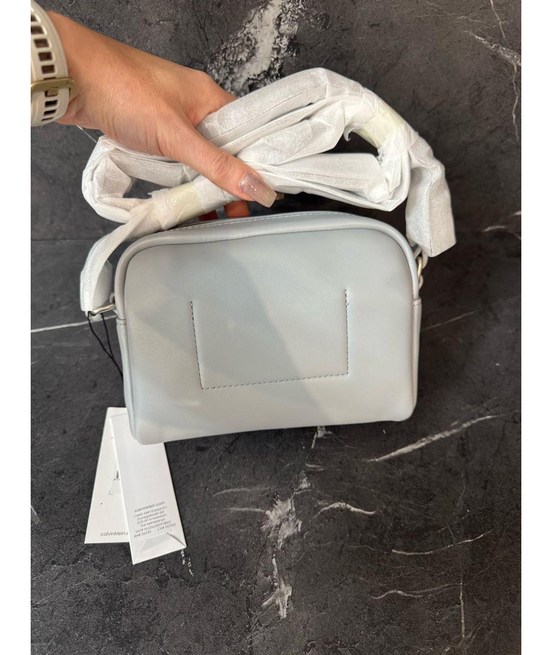 CALVIN KLEIN Серая сумка через плечо из искусственной кожи, фото 3