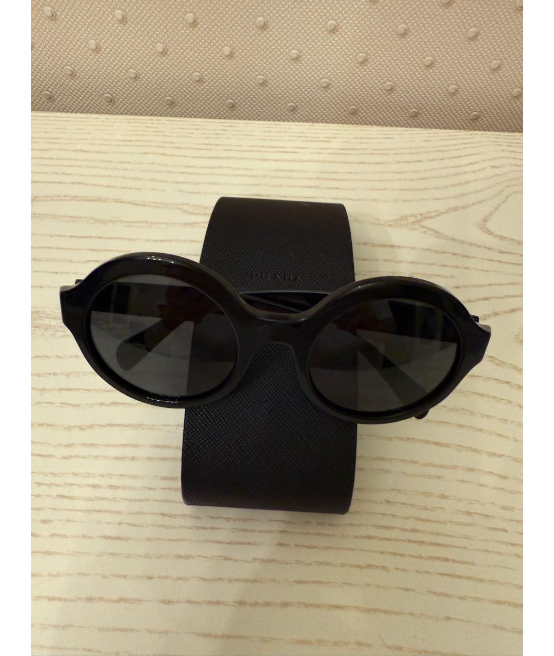 PRADA Черные пластиковые солнцезащитные очки, фото 5