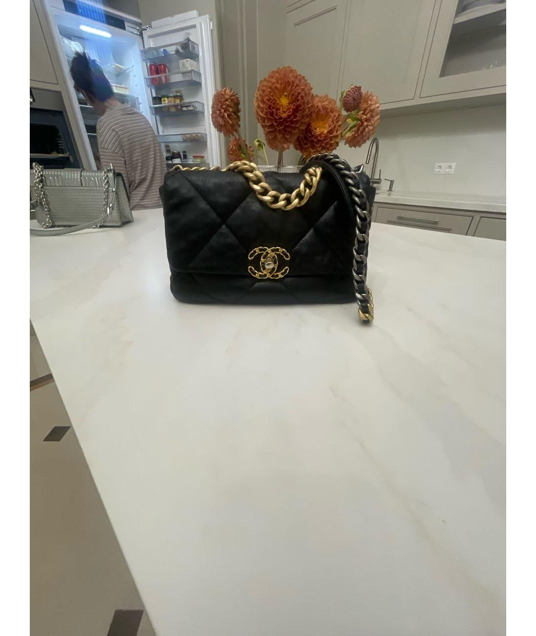 CHANEL Черная кожаная сумка через плечо, фото 9
