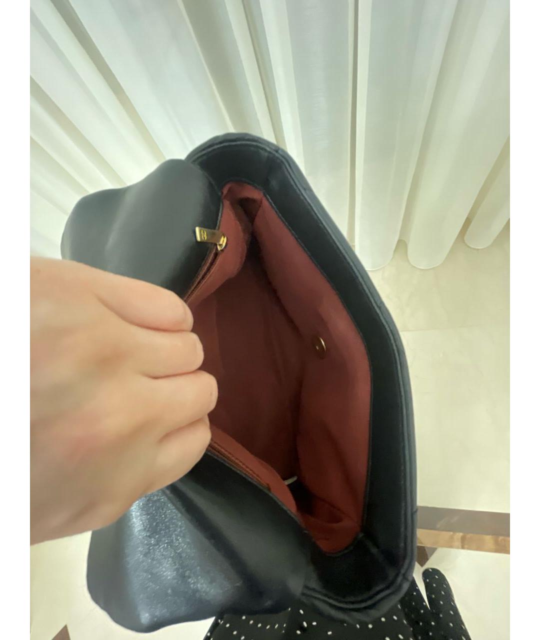 CHANEL Черная кожаная сумка через плечо, фото 4