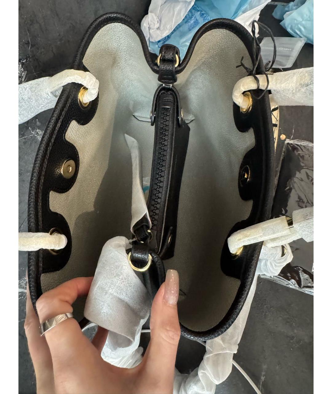 EMPORIO ARMANI Черная сумка с короткими ручками из искусственной кожи, фото 4