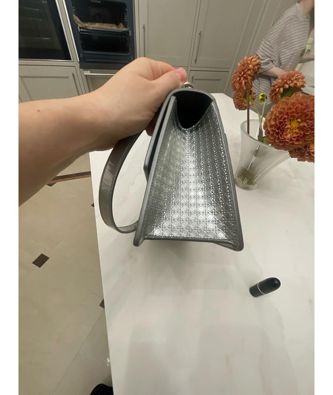 CHRISTIAN DIOR Серебряная кожаная сумка через плечо, фото 5