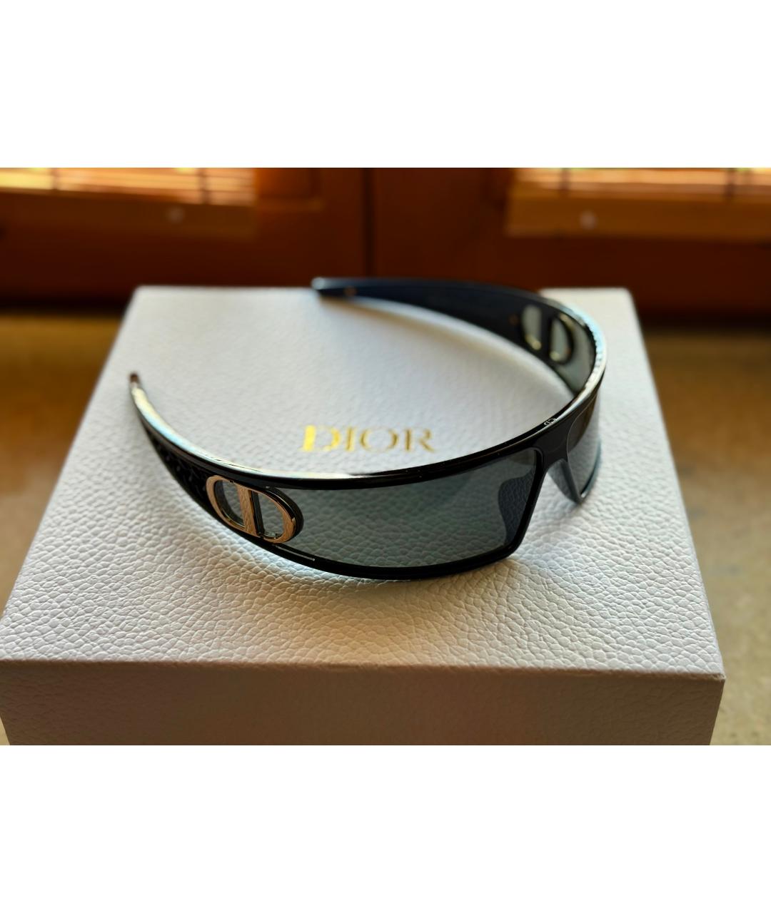 CHRISTIAN DIOR Черные пластиковые солнцезащитные очки, фото 2