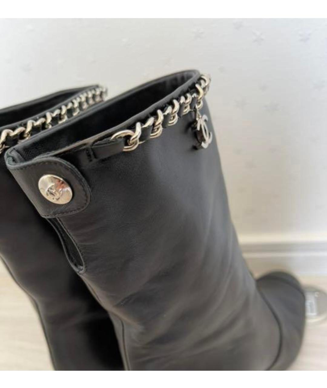 CHANEL Черные кожаные сапоги, фото 4