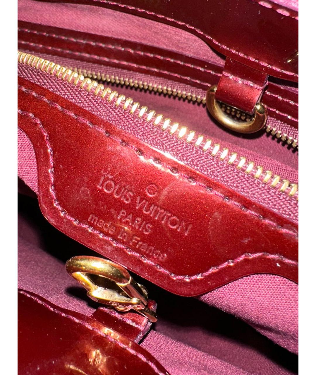 LOUIS VUITTON Бордовая сумка с короткими ручками из лакированной кожи, фото 7