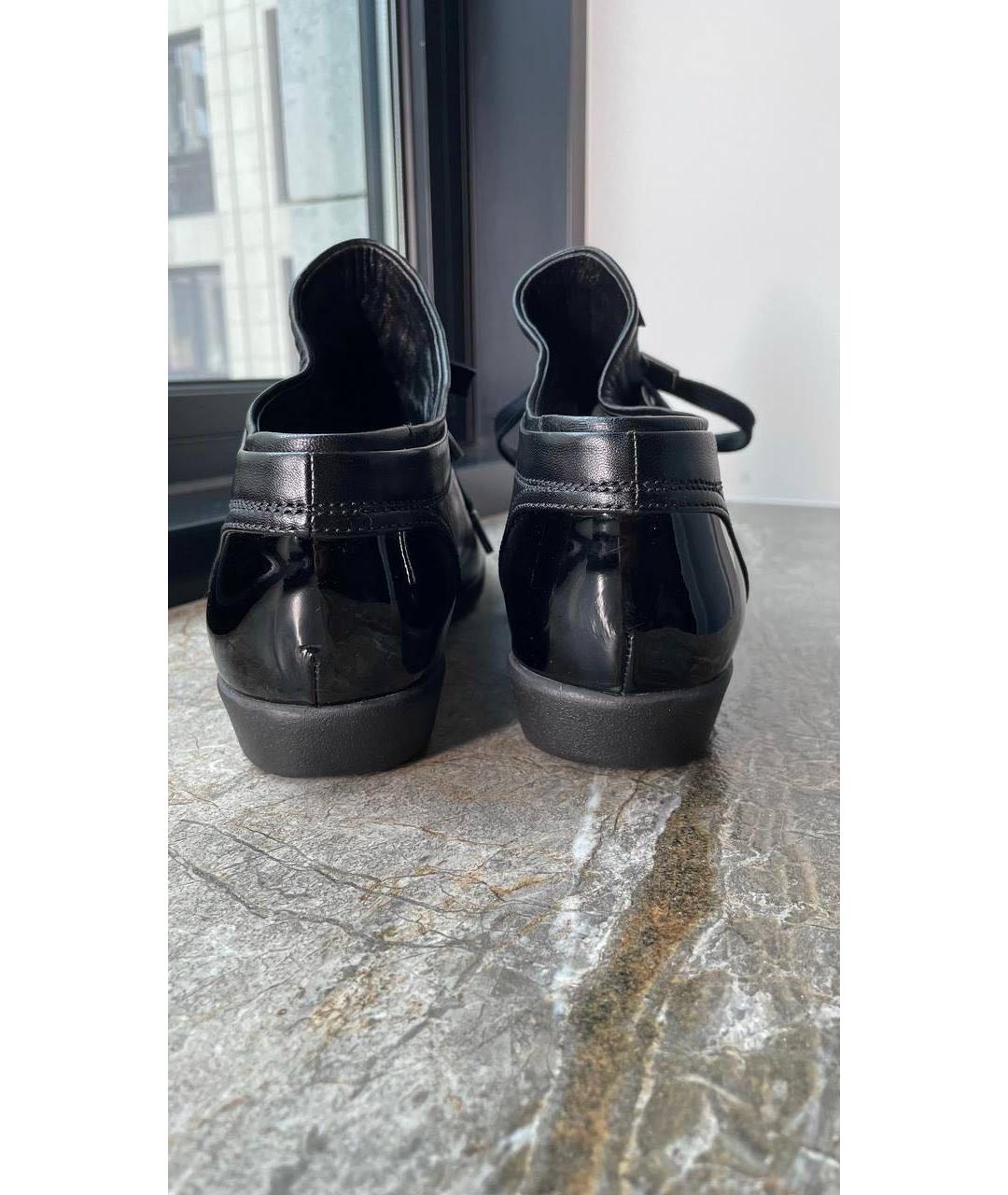 CHANEL Черные кожаные кроссовки, фото 4