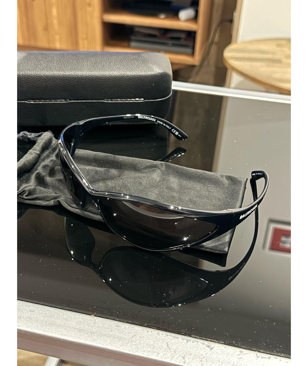BALENCIAGA Черные пластиковые солнцезащитные очки, фото 2