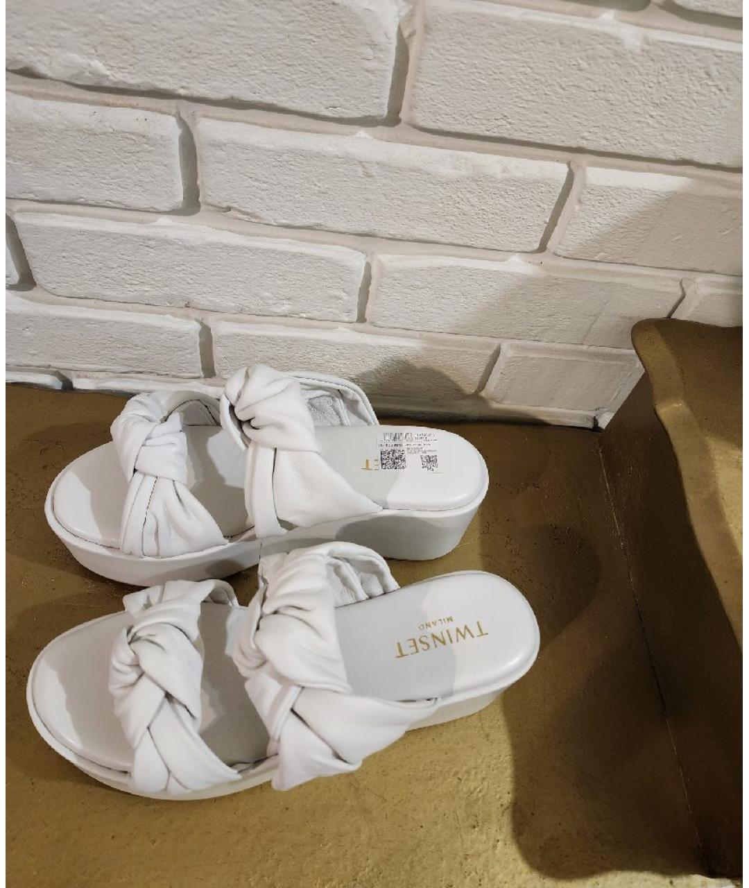 TWIN-SET Белые кожаные шлепанцы, фото 3