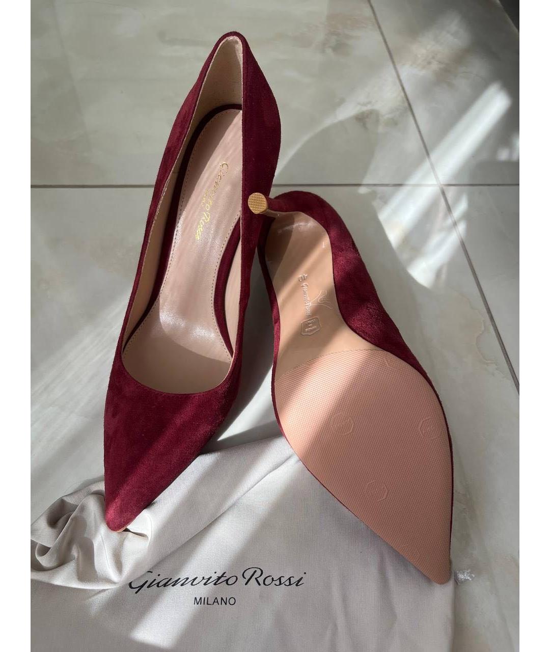 GIANVITO ROSSI Бордовые замшевые туфли, фото 3