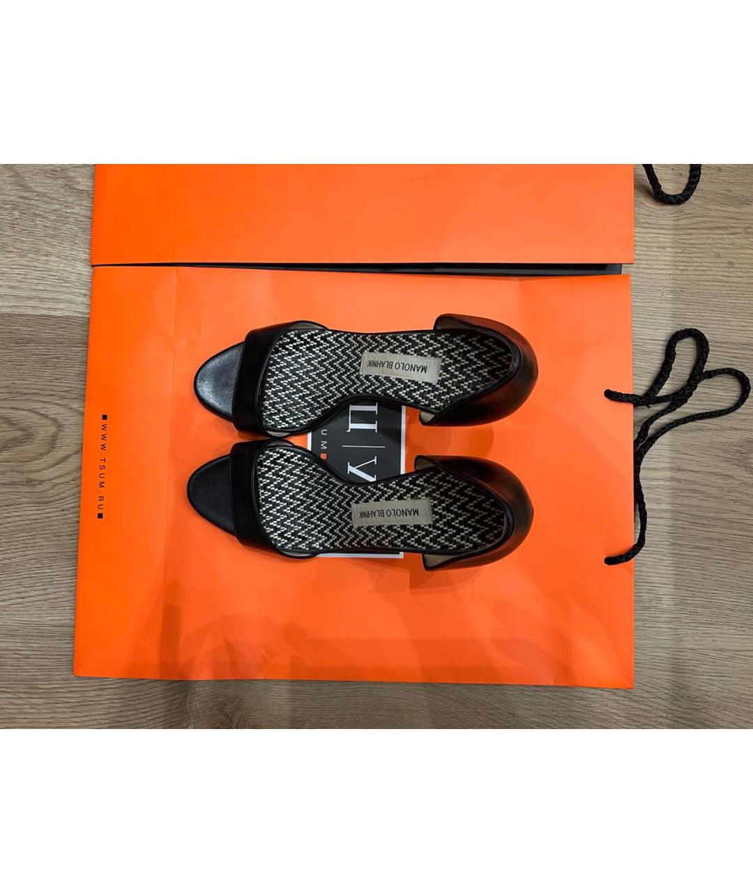 MANOLO BLAHNIK Черные замшевые туфли, фото 3