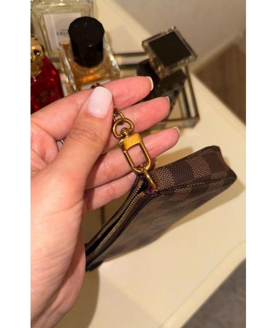 LOUIS VUITTON Коричневая кожаная сумка с короткими ручками, фото 6