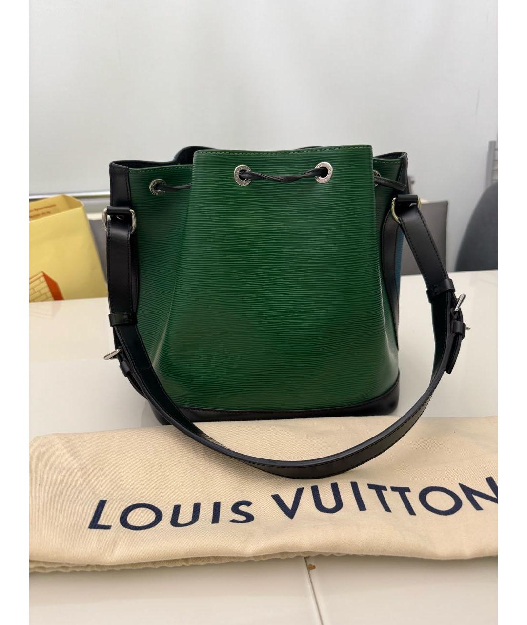 LOUIS VUITTON Зеленая кожаная сумка через плечо, фото 9