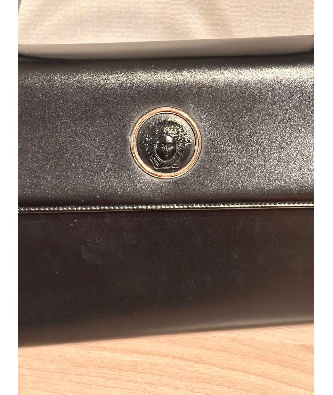 VERSACE Черная кожаная сумка с короткими ручками, фото 3