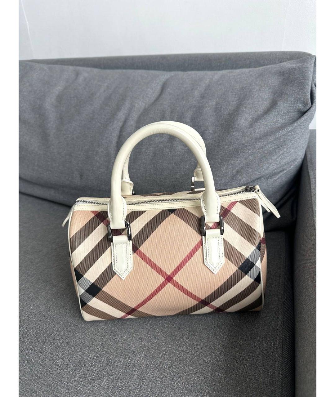 BURBERRY Белая кожаная сумка с короткими ручками, фото 3