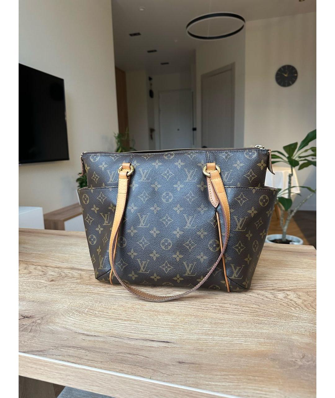 LOUIS VUITTON Коричневая сумка через плечо, фото 9