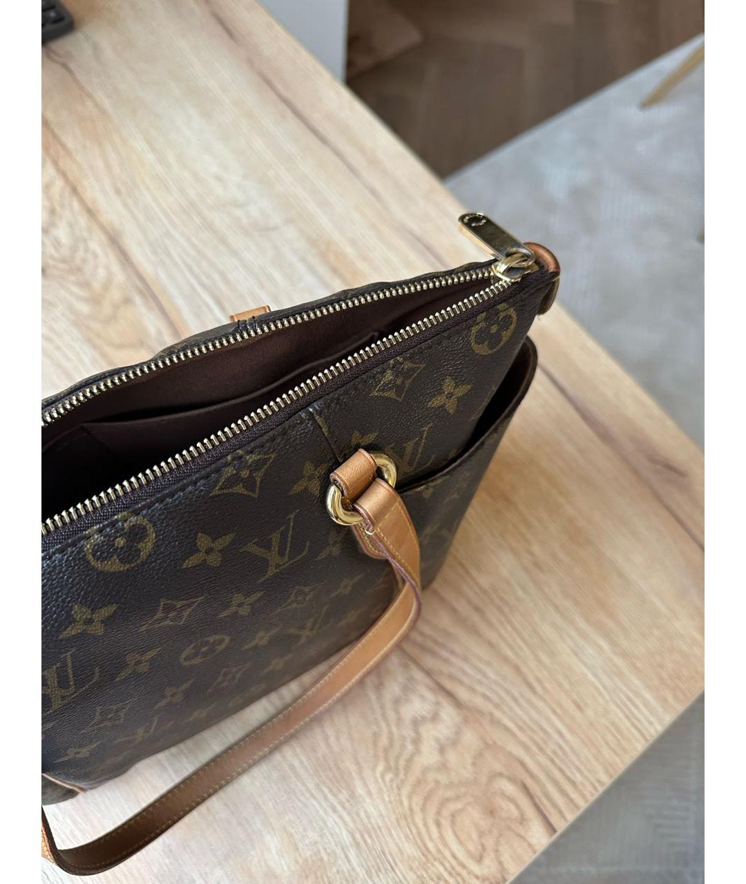 LOUIS VUITTON Коричневая сумка через плечо, фото 4