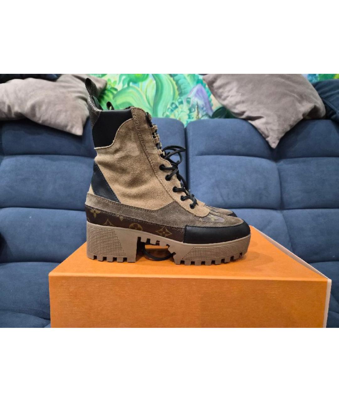 LOUIS VUITTON Коричневые замшевые ботинки, фото 10
