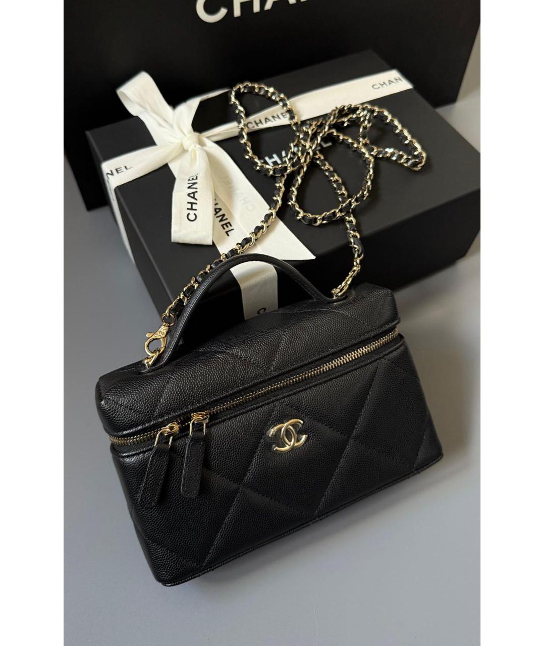 CHANEL Черная кожаная сумка через плечо, фото 3