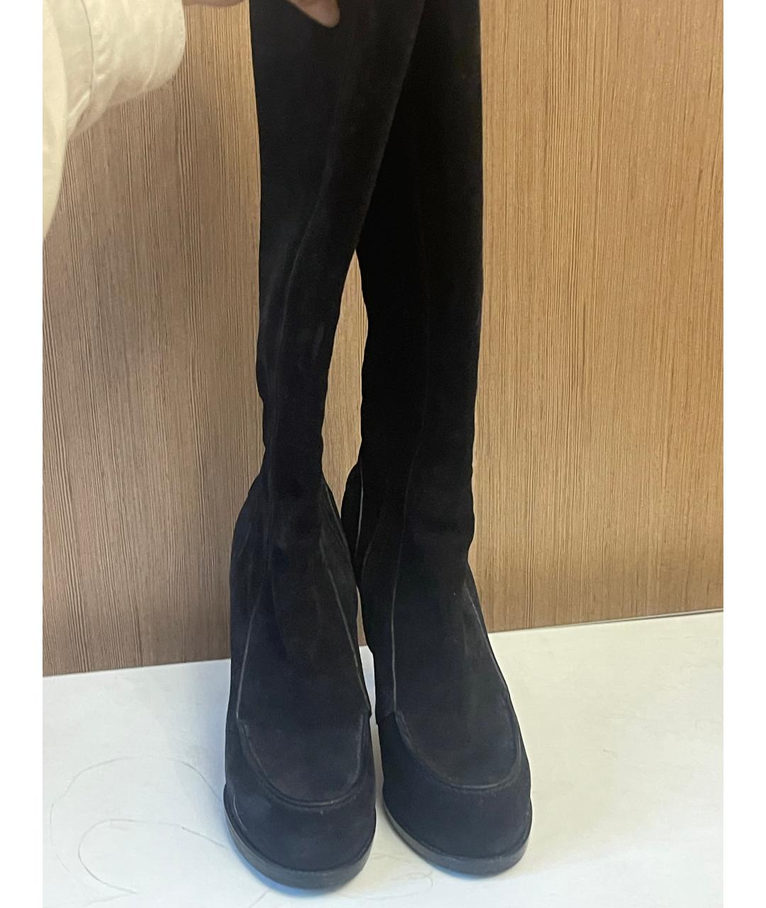 SAINT LAURENT Черные замшевые сапоги, фото 2
