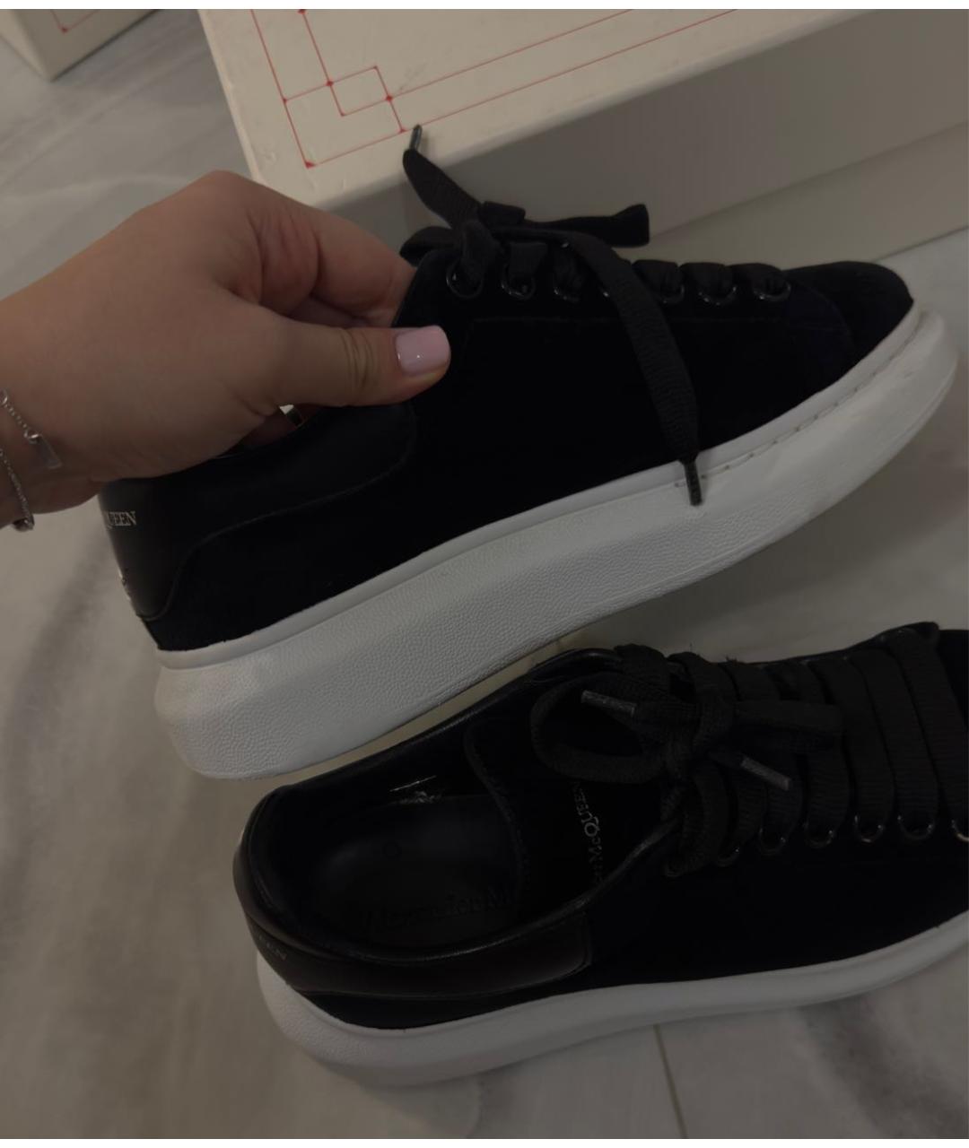 ALEXANDER MCQUEEN Черные бархатные кеды, фото 4