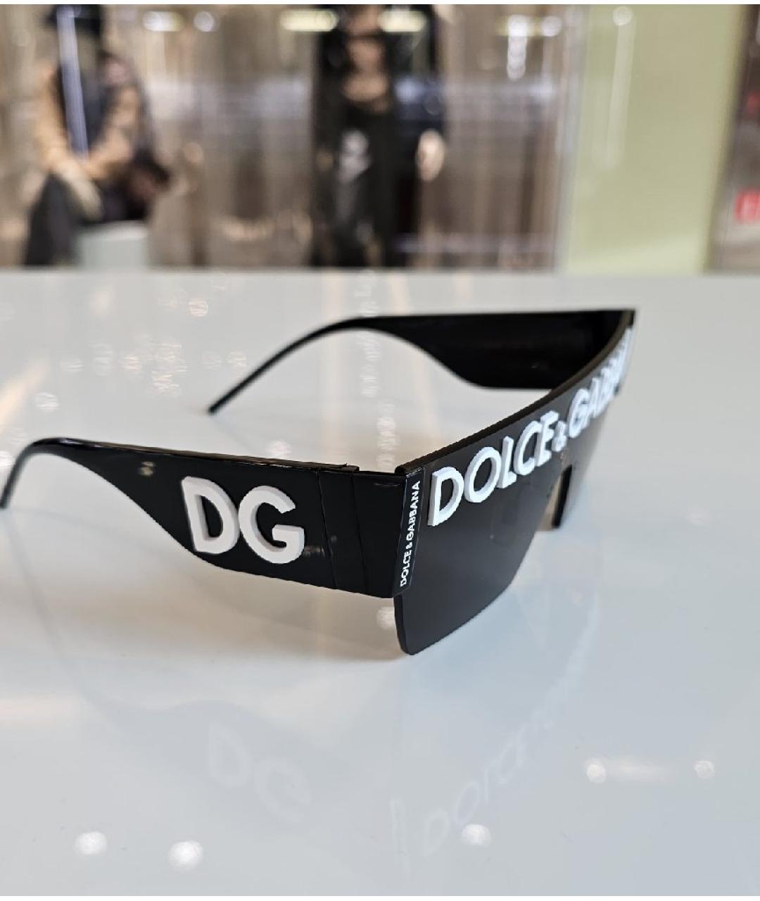 DOLCE&GABBANA Черные пластиковые солнцезащитные очки, фото 2